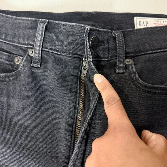 Gap Vintage Slim High Rise Black Denim Jeans Frayed Hem Womens Size 29 Petite - Picture 10 of 13
